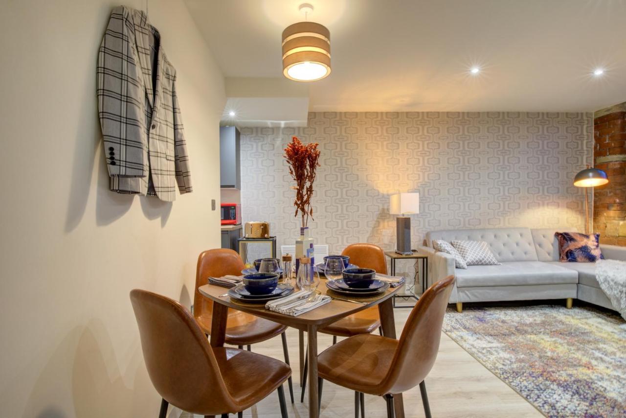 Stylish 'New York Loft' Style Apartment In The Heart Of Bd1 * Bradford (West Yorkshire)