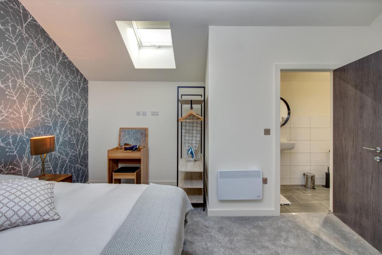 Stylish 'New York Loft' Style Apartment In The Heart Of Bd1 Bradford (West Yorkshire)
